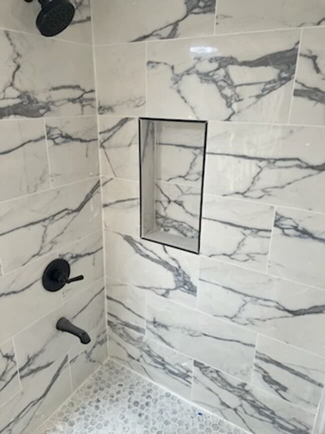 Photo - 704 Washington St Apartment