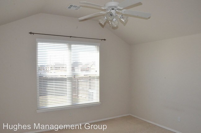 Building Photo - 3 br, 2 bath House - 2404 Arbor Dr