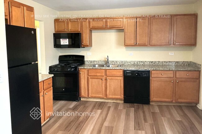 Foto del edificio - 401 Tallman Ave