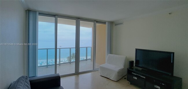 Foto del edificio - 2501 S Ocean Dr