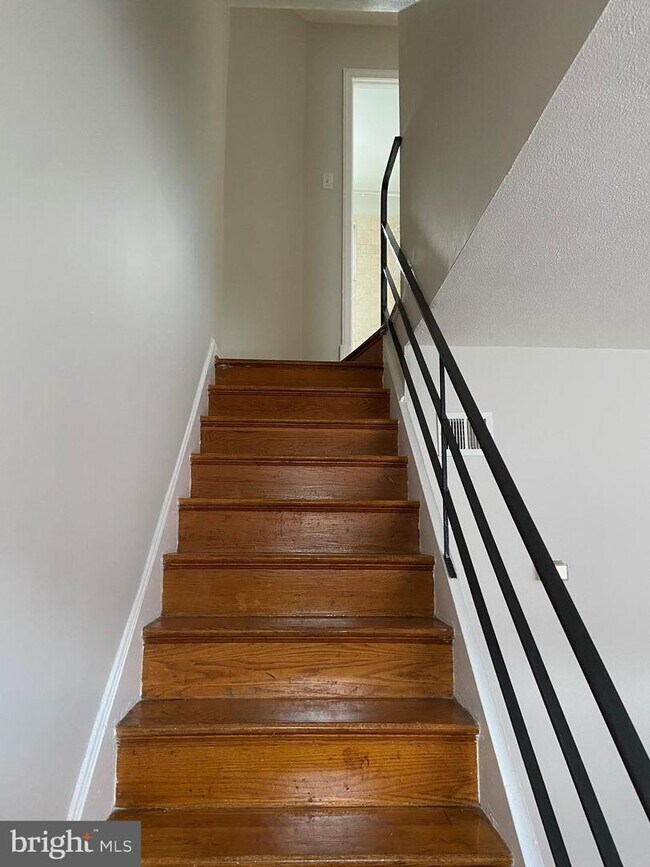 Foto del edificio - 2424 Iverson St