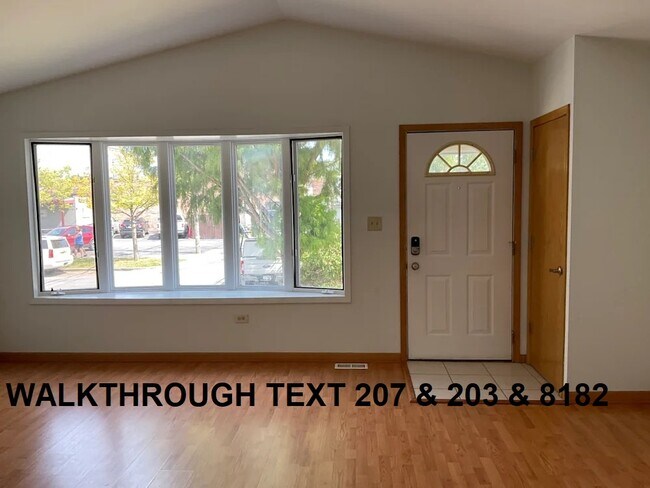 Foto del edificio - 10703 S Troy St