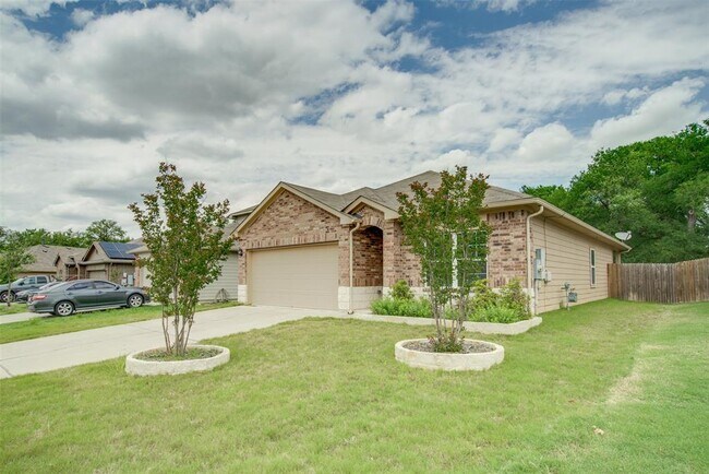 Building Photo - 6700 Branrust Dr