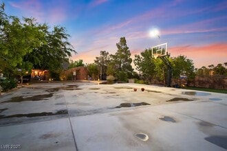 Building Photo - 8465 W Wigwam Ave