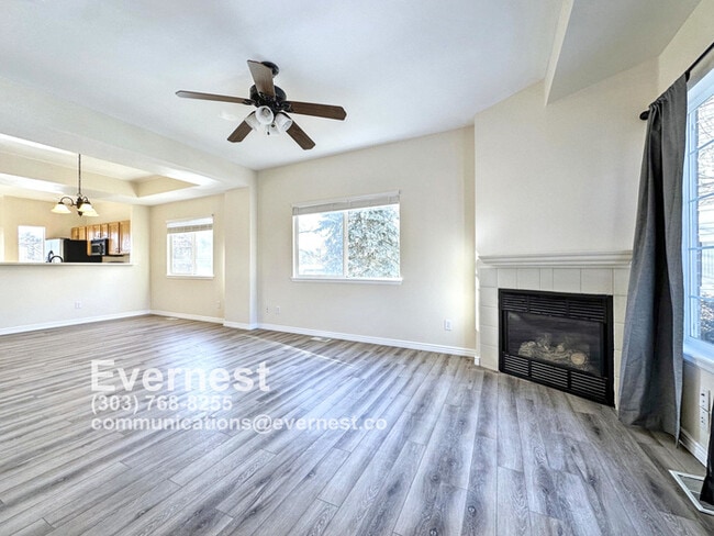 Building Photo - Modern 3-Bedroom Home with Ideal Location ...