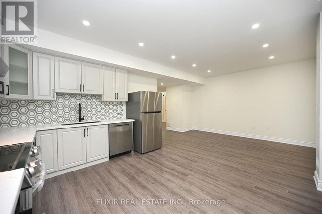 Building Photo - 46 Mevira Gardens