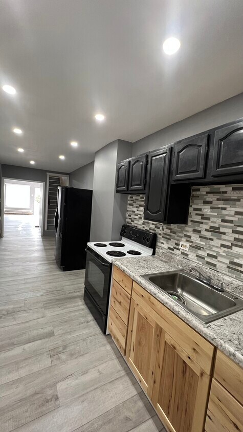 Foto principal - 525 S 13th St