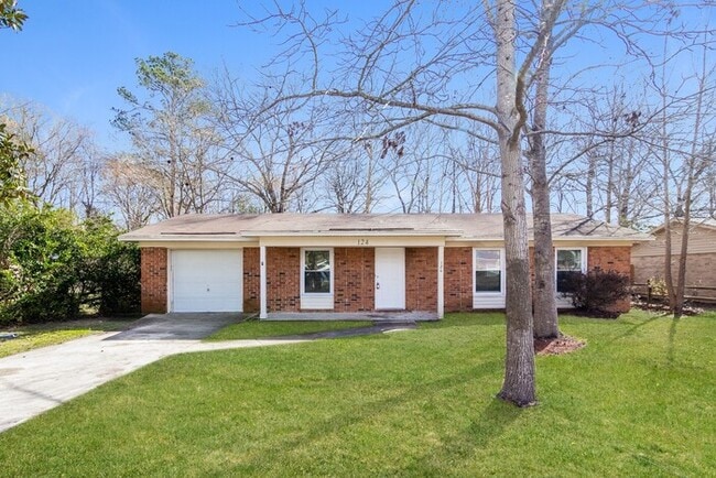 Building Photo - 124 Jean Wells Dr