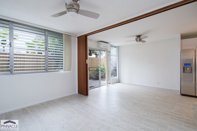 Building Photo - 909 Kahuna Ln