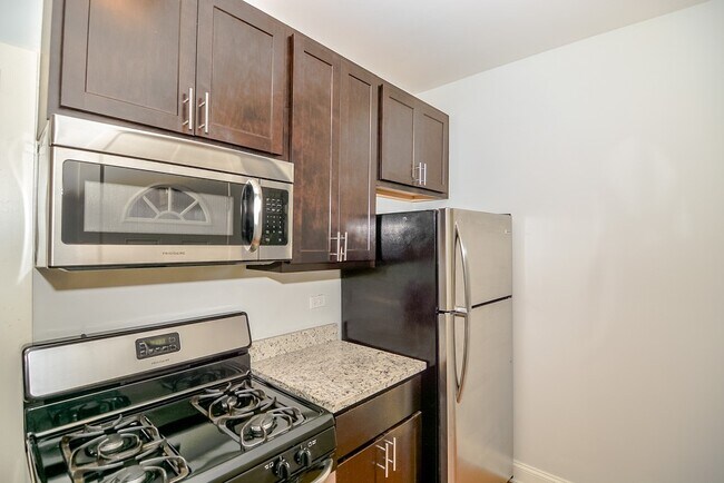 Foto del edificio - 4110 N Ashland Ave