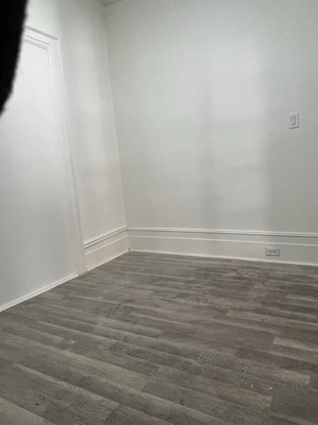 Foto del edificio - 2250 84th St