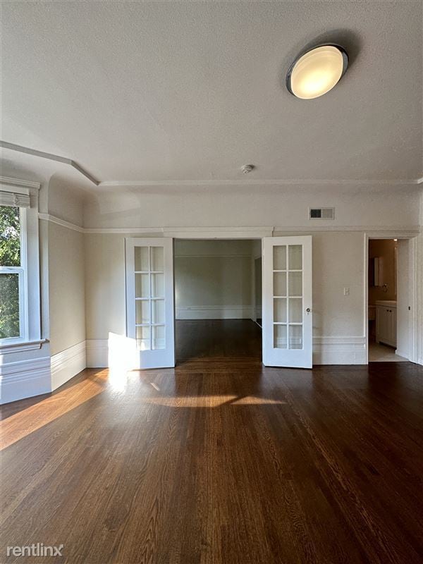 Building Photo - 1966 Union St