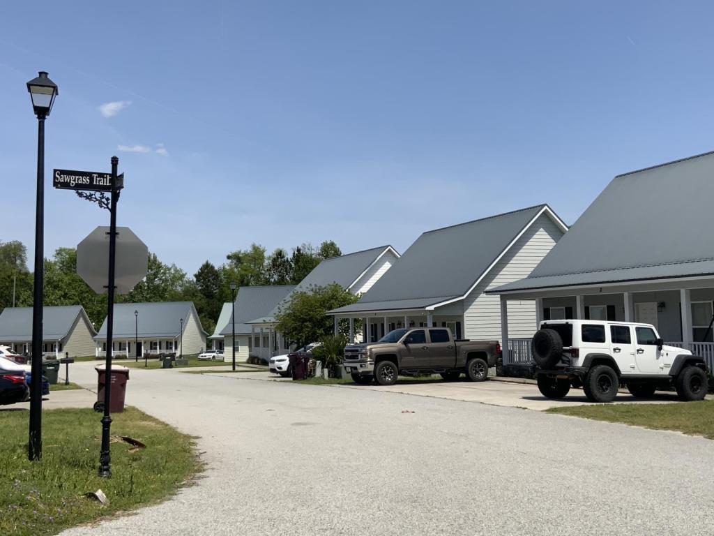 Foto del edificio - 31 Paradise Cv