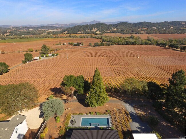 Foto del edificio - 7757 W Dry Creek Rd