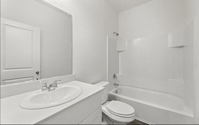 Foto del edificio - 1821 Sandlin Dr