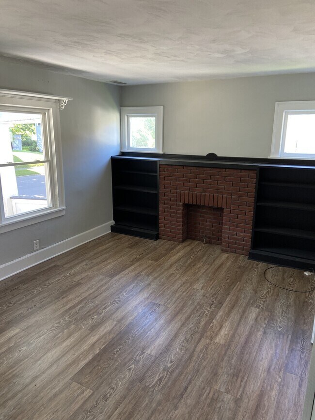 Foto del edificio - 325-327 Virginia