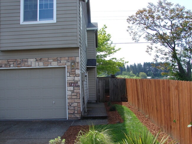 Photo - THREE BEDROOM TOWNHOME IN HAZEL DELL