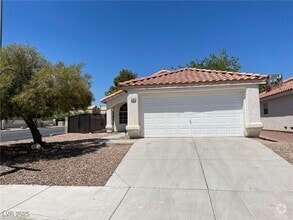 Building Photo - 449 Carmel Peak Ln