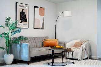 Building Photo - 1505 Commonwealth Ave