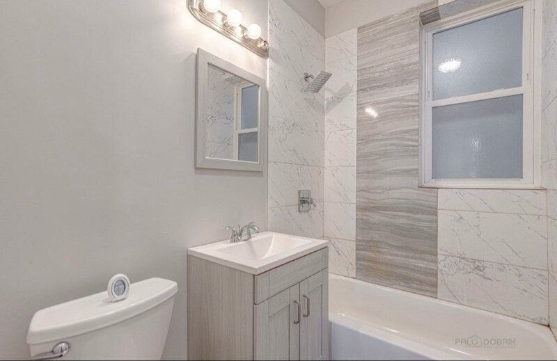 Foto principal - 4951 W West End Ave