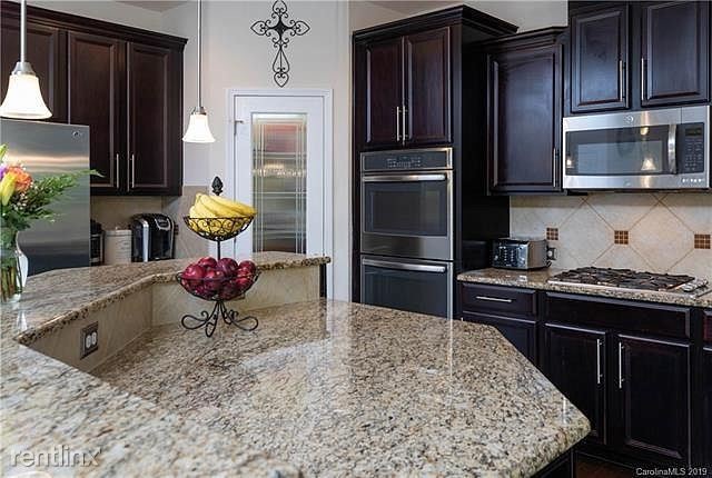 Building Photo - 6 br, 4 bath House - 777 Spyglass way