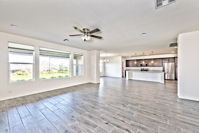 Building Photo - 4536 N Eagle Nest Peak St