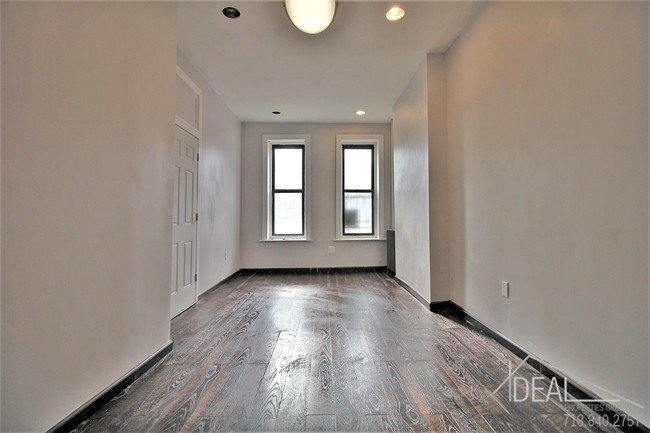 Building Photo - 627 Sterling PLACE #1LR
