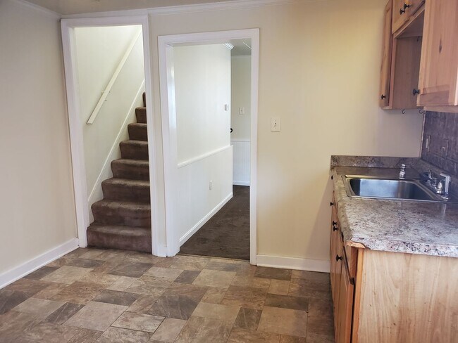 Foto del edificio - Lovely 2 Bedroom Home in Lancaster City!