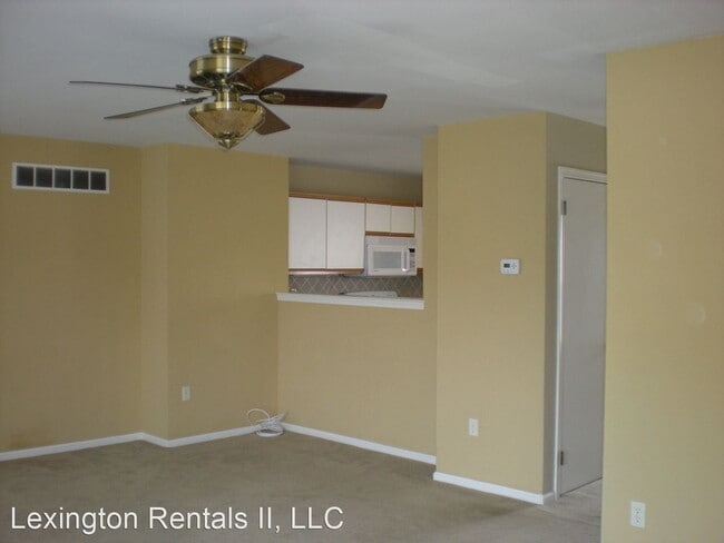 Foto del edificio - 3 br, 1.5 bath House - 138 Thames Drive