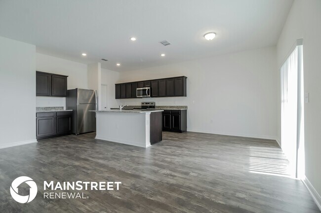 Foto del edificio - 417 Stillwater Ln