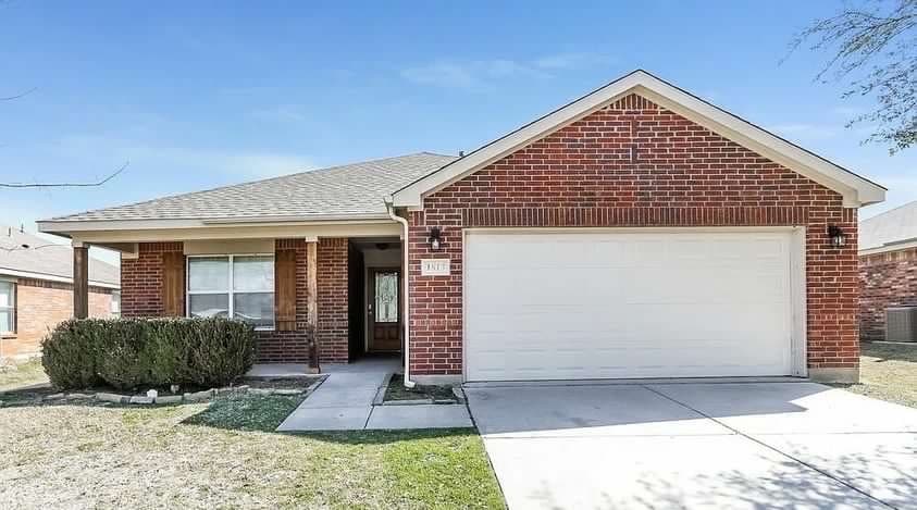 Primary Photo - 1813 Sparrow Ln