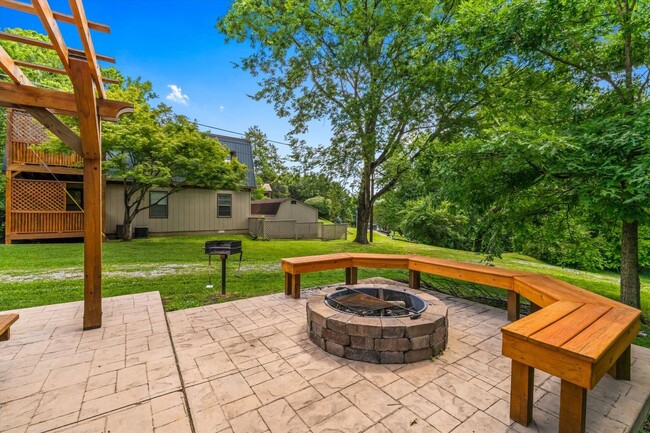 Interior Photo - Castle Terrace Apartments