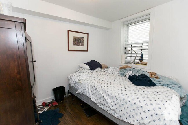 Foto del edificio - 1629 W Huron St