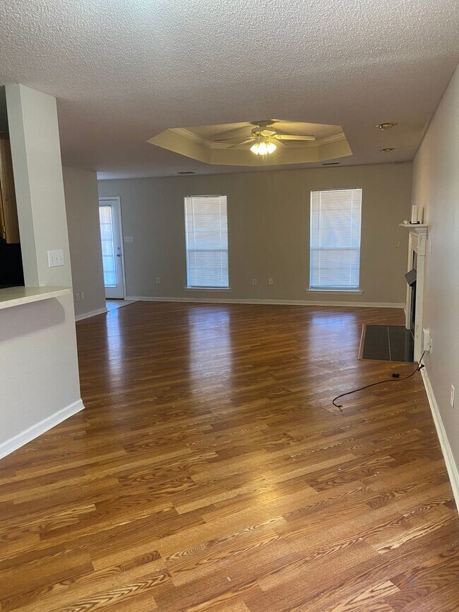 Building Photo - New For Rent in Moody!