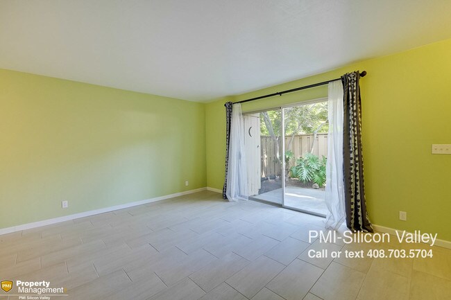 Foto del edificio - 125 Connemara Way