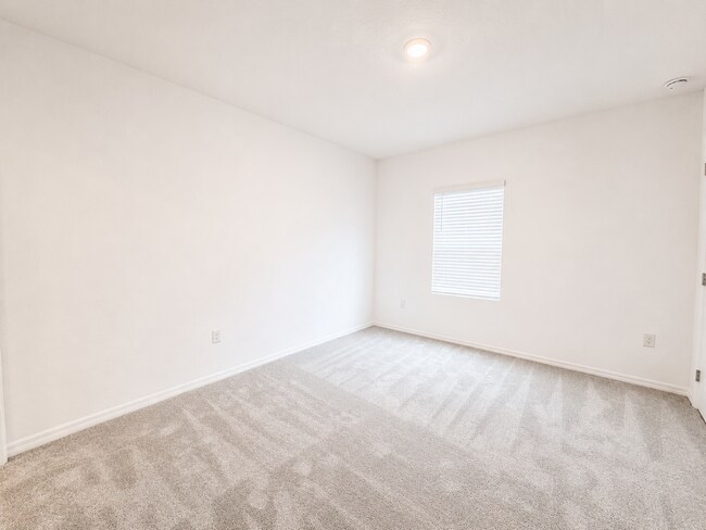 Building Photo - Sabal Terrace Townhomes - New Construction