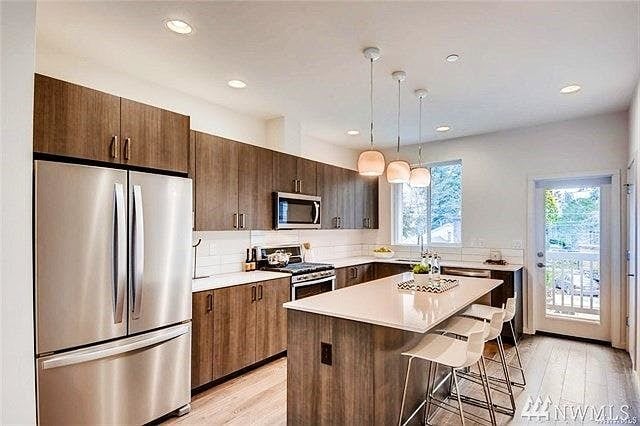 Building Photo - 2324 N 185th St