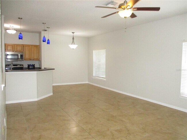 Foto del edificio - 6055 Westgate Dr