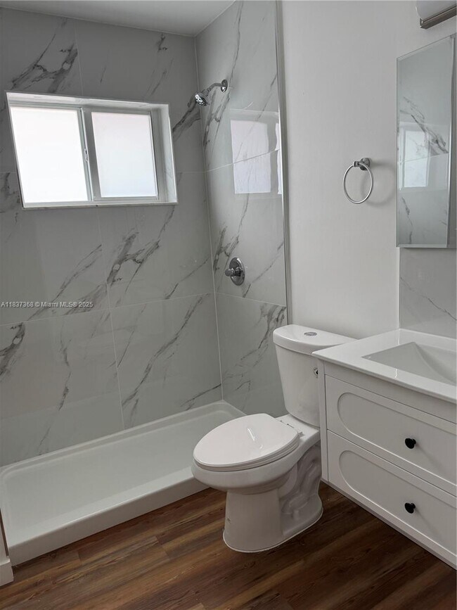 Foto del edificio - 3610 SW 25th Ter