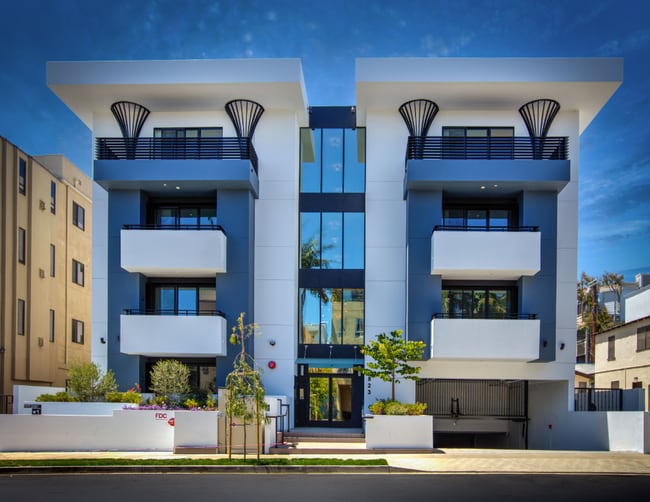 Building Photo - 11823 Darlington Ave