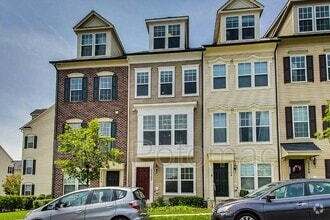 Building Photo - 22502 Tate St