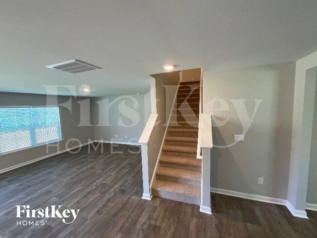 Building Photo - 183 Expansive Dr