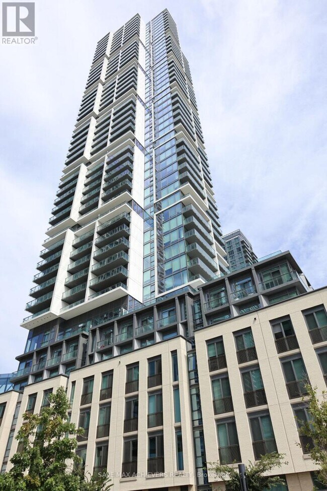 Building Photo - 7890 Jane St