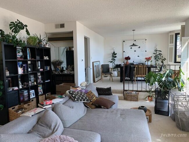 Foto del edificio - 236 Topaz Way