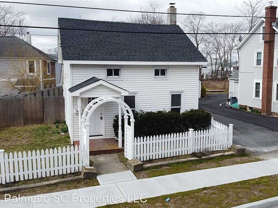 Primary Photo - 3 br, 1 bath House - 119 Sweezy Avenue