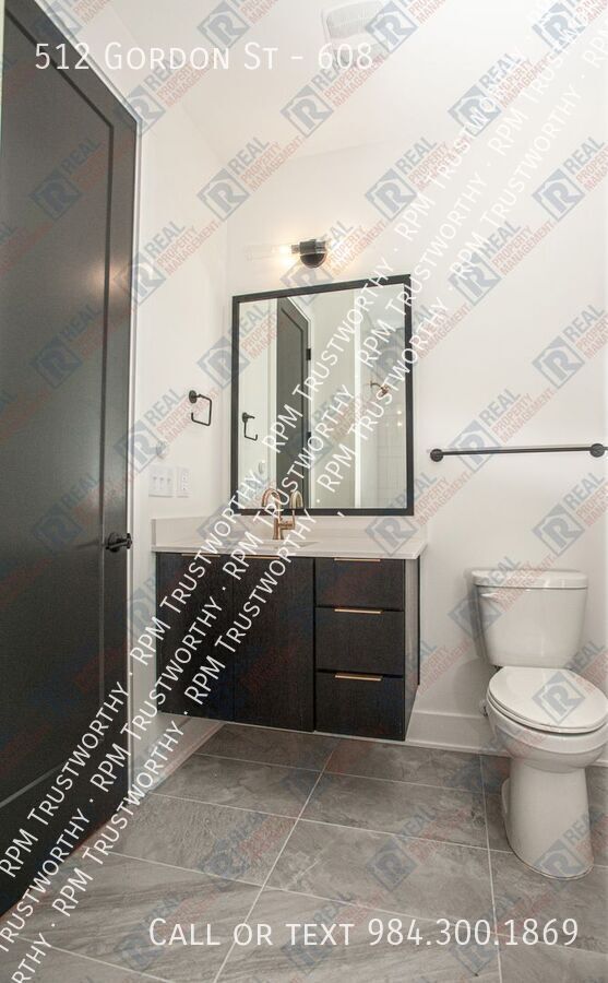 Foto del edificio - 512 Gordon St