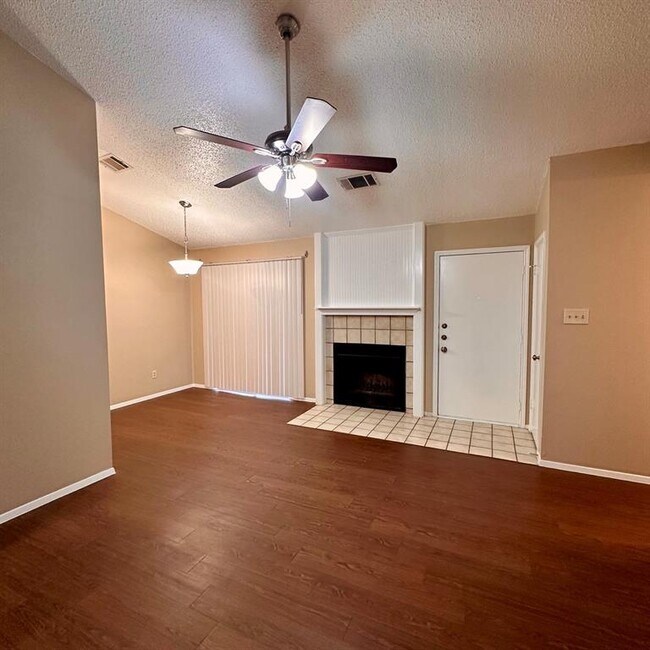 616 Rollingway Dr, Round Rock, TX 78681 Townhome Rentals in Round