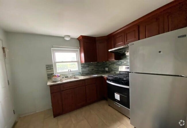 Building Photo - 246 Quincy Shore Dr