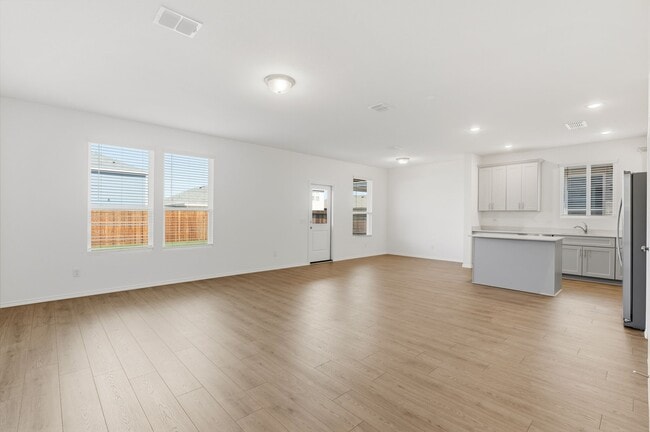 Building Photo - 2524 Limerick Dr