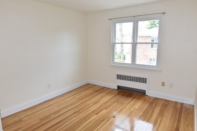 Foto del edificio - 14 Louise Rd